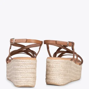 Esparto Y Alpargatas<miMaO Alajar - Cuna Plataforma Esparto Camel