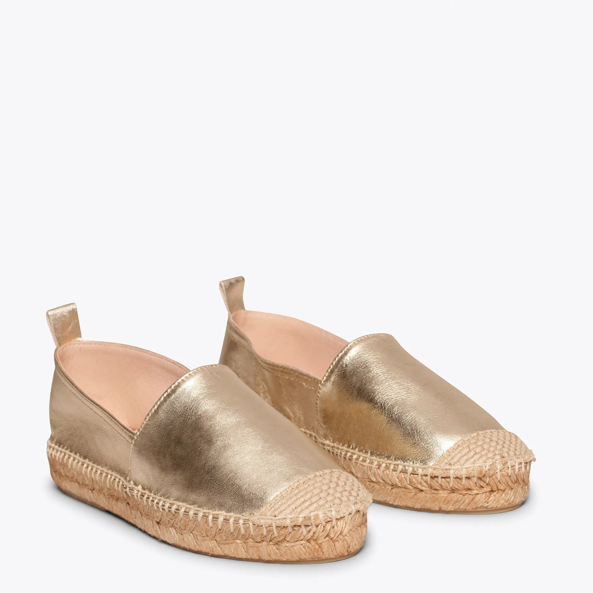 alpargata_zapatilla_de_es_2-2.webp Esparto Y Alpargatas<miMaO Alpargata Zapatilla De Esparto Dorada Para Mujer