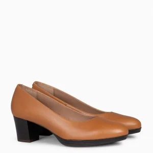 Urban Zapatos De Tacón<miMaO Azafata S - Zapatos De Tacón Bajo Con Plataforma Camel