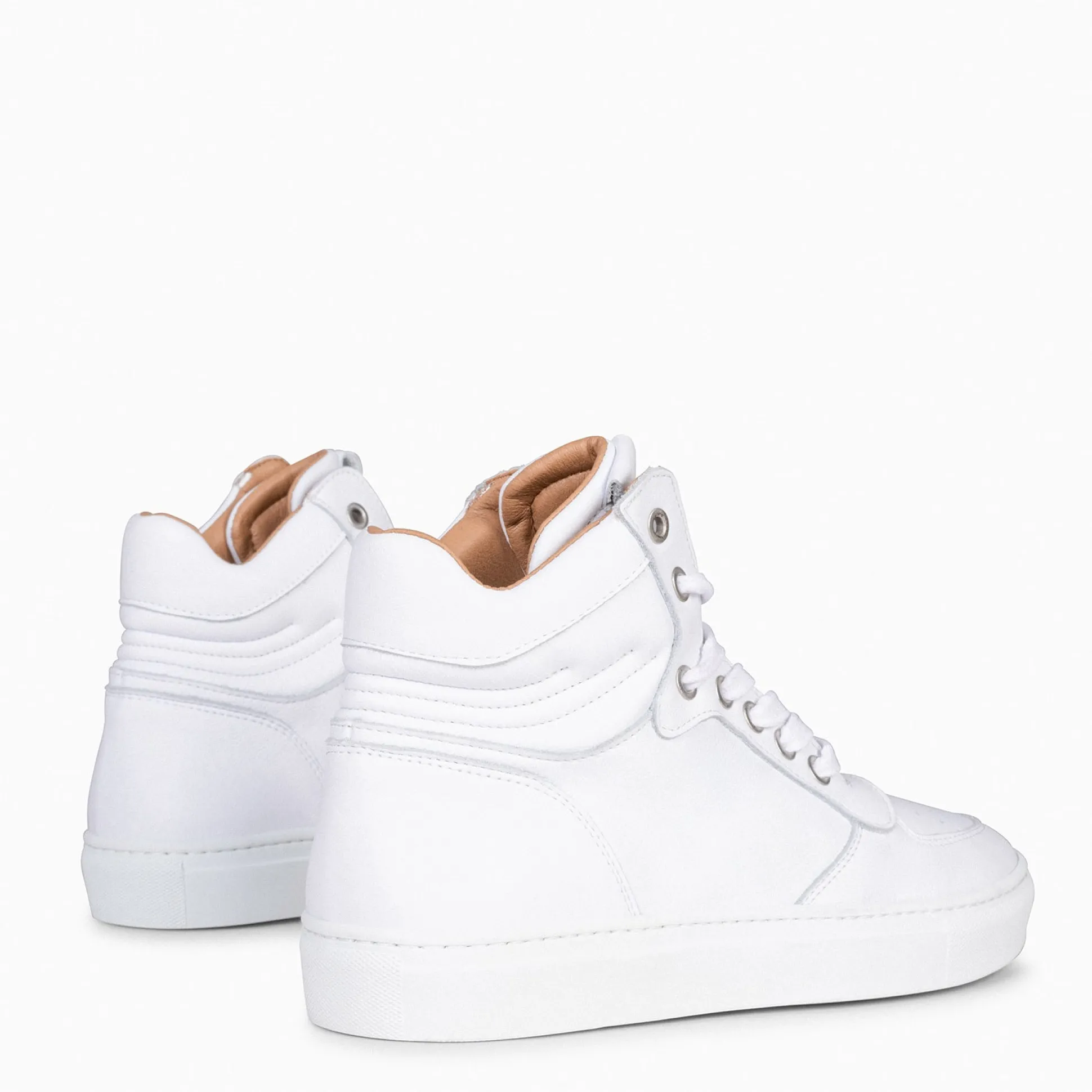 basket__zapatillas_altas__1.webp Deportivas<miMaO Basket - Zapatillas Altas De Mujer Blanco