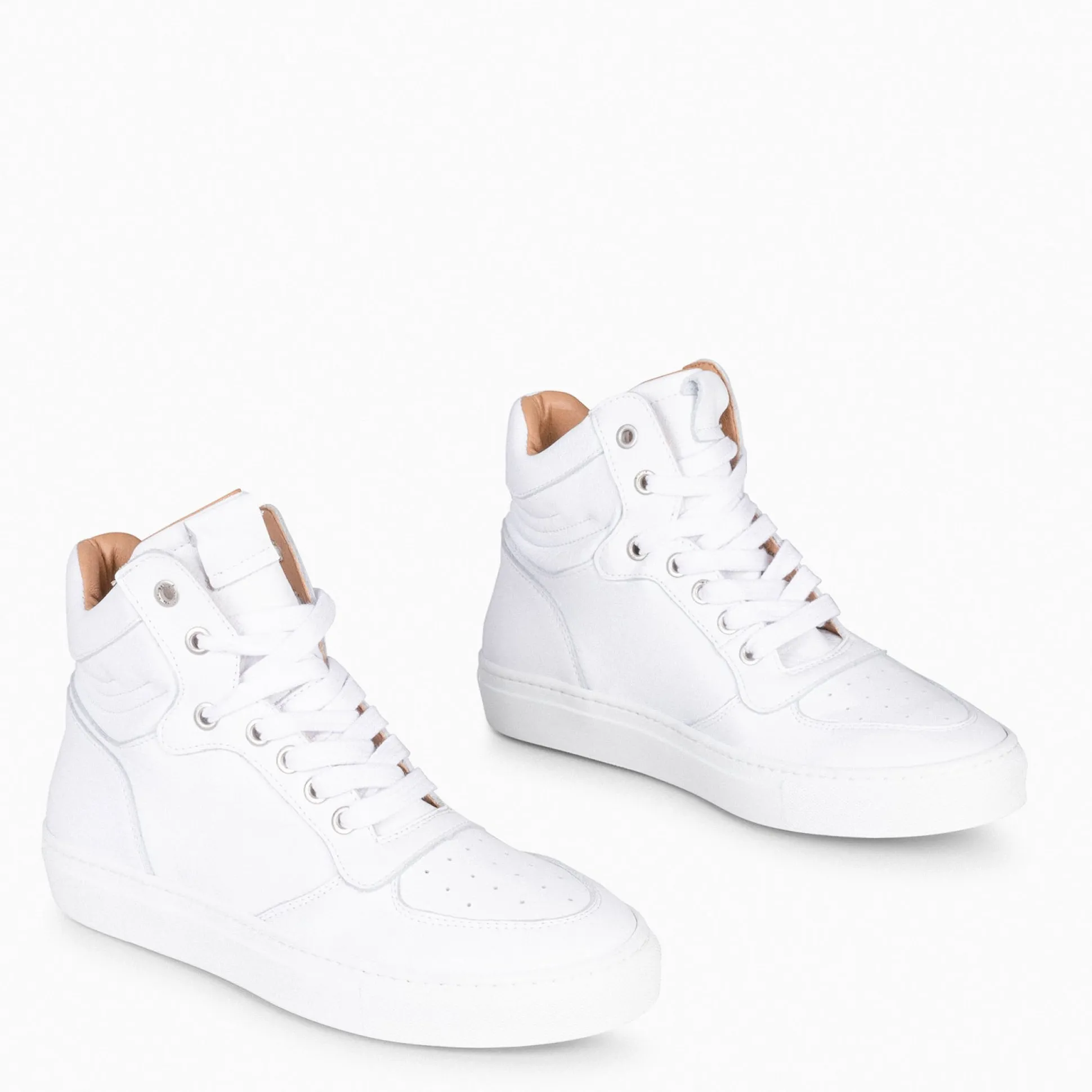 basket__zapatillas_altas__2.webp Deportivas<miMaO Basket - Zapatillas Altas De Mujer Blanco