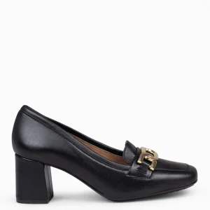 Mocasines Y Blucher<miMaO Chain – Mocasines Con Tacón Y Detalle Dorado Negro