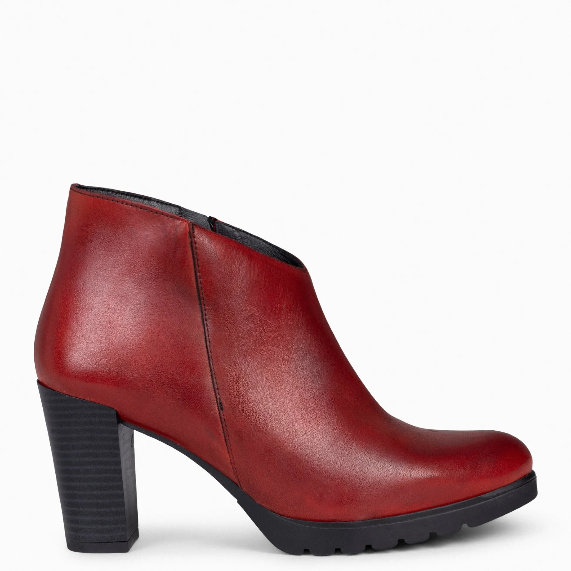 classic__botines_de_mujer_0-1.webp Botines De Mujer<miMaO Classic - Botines De Mujer Con Tacón Rojo