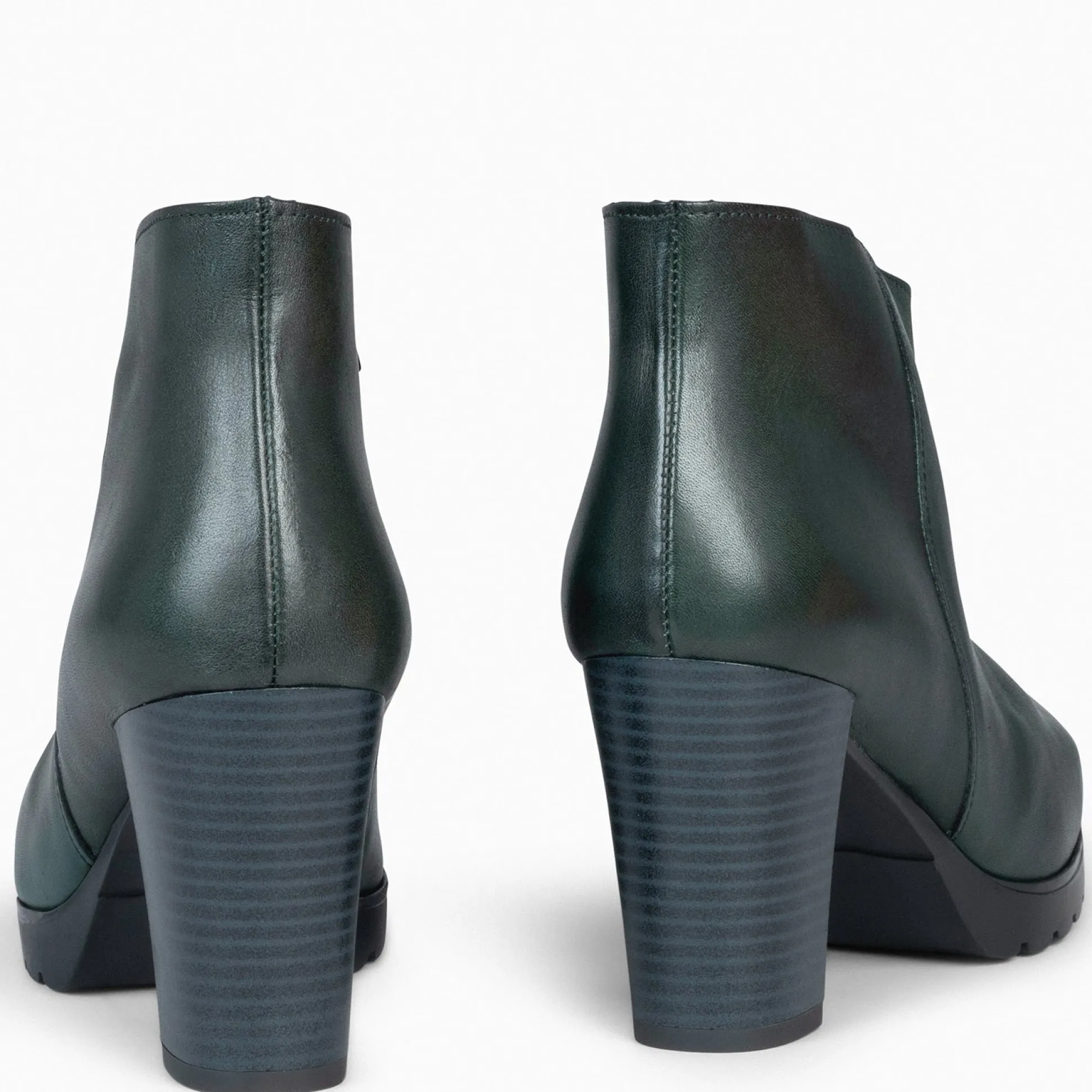 classic__botines_de_mujer_2-2.webp Botines De Mujer<miMaO Classic - Botines De Mujer Con Tacón Verde
