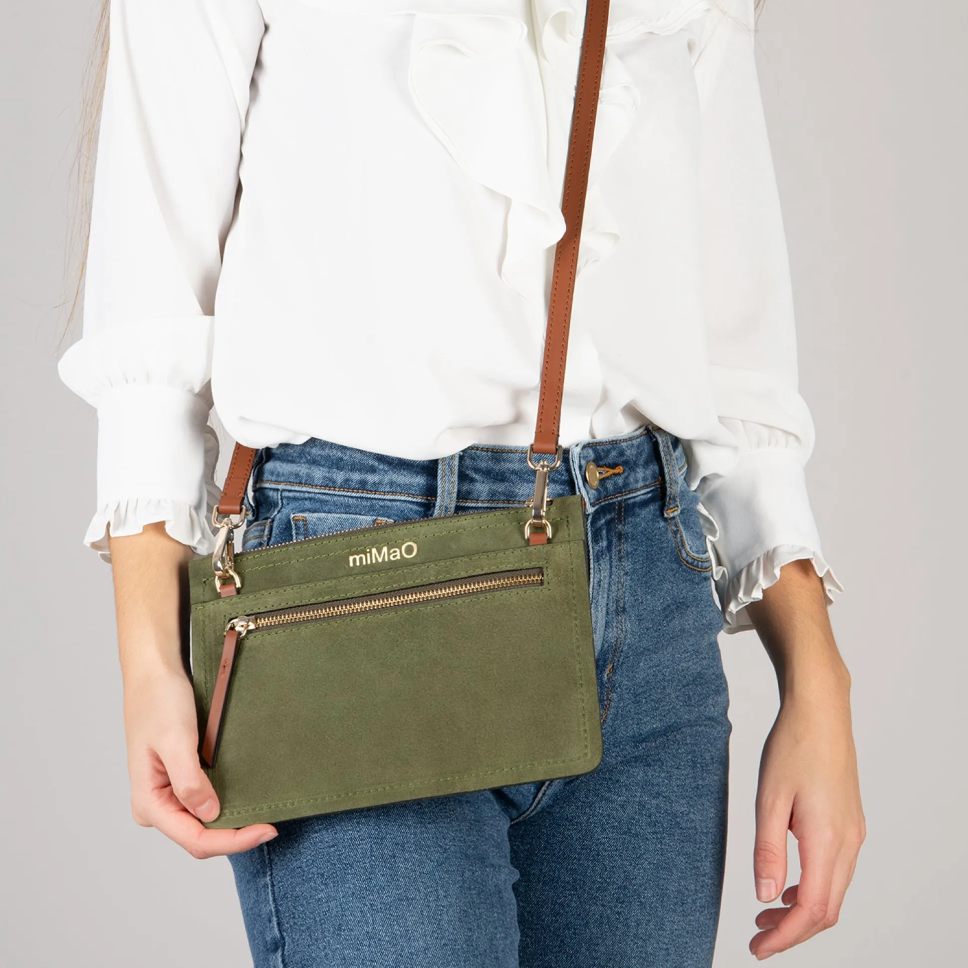 classic_bolso_bandolera_d_3-5.webp Bolsos De Mujer<miMaO Classic Bolso Bandolera De Piel Con Doble Cremallera Verde