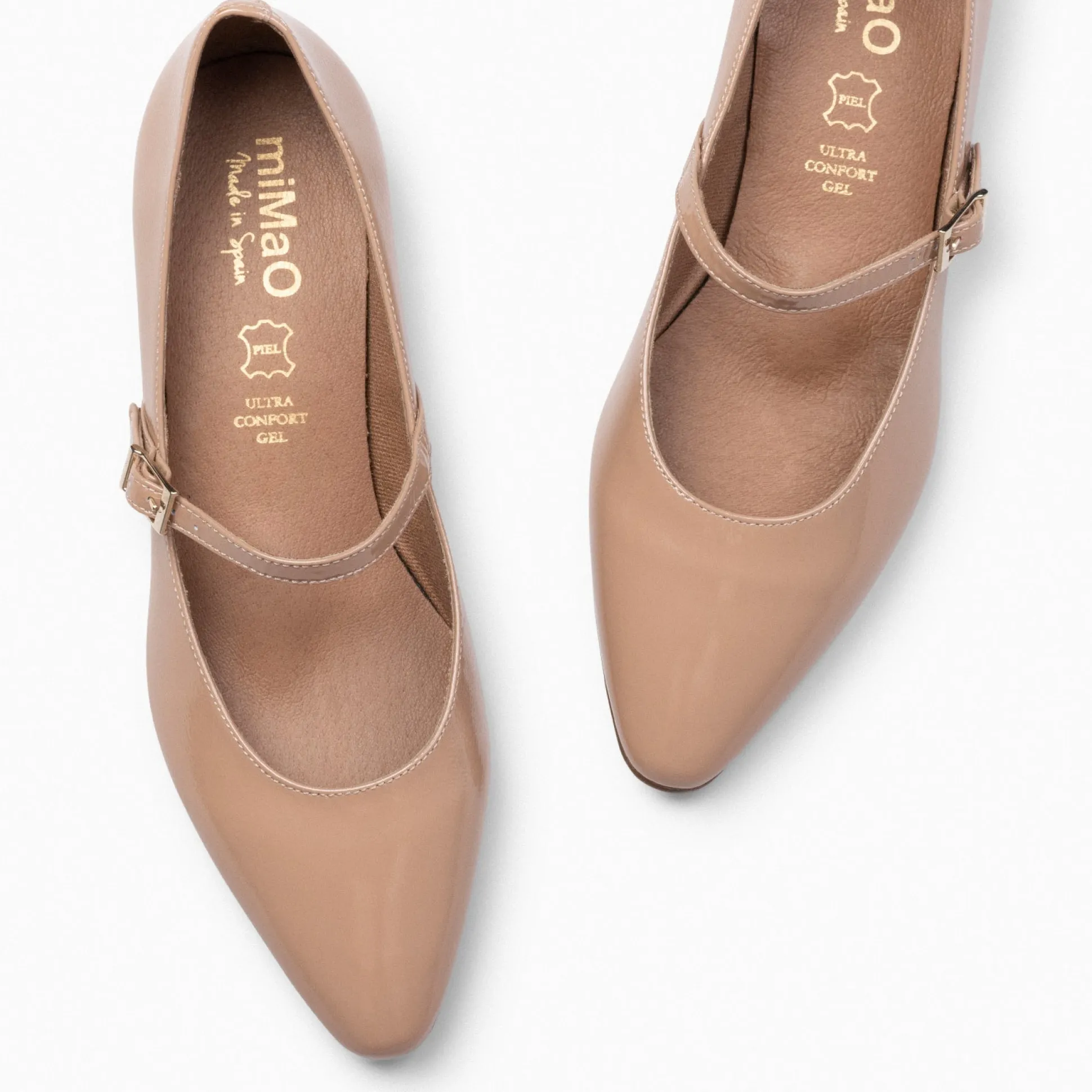 merceditas__zapatos_plano_2-1.webp Mocasines Y Blucher<miMaO Merceditas - Zapatos Planos De Charol Con Hebilla Nude