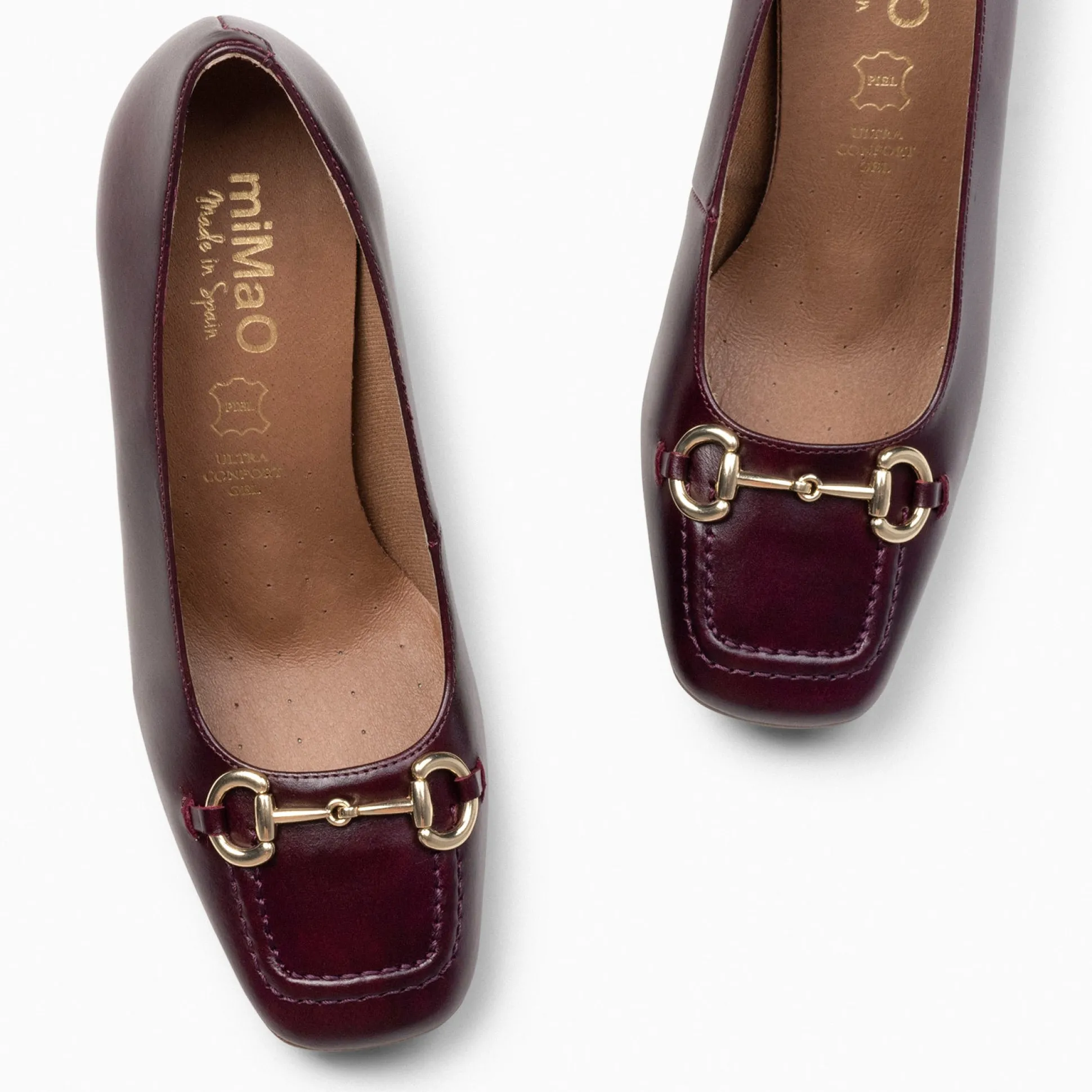 mia__zapatos_con_tacn_blo_2-1.webp Mocasines Y Blucher<miMaO Mia – Zapatos Con Tacón Bloque Burdeos
