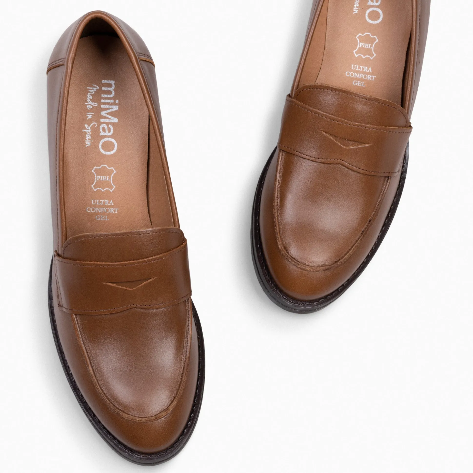 mokka__mocasin_de_napa_co_2-2.webp Mocasines Y Blucher<miMaO Mokka – Mocasin De Napa Con Tacón Camel