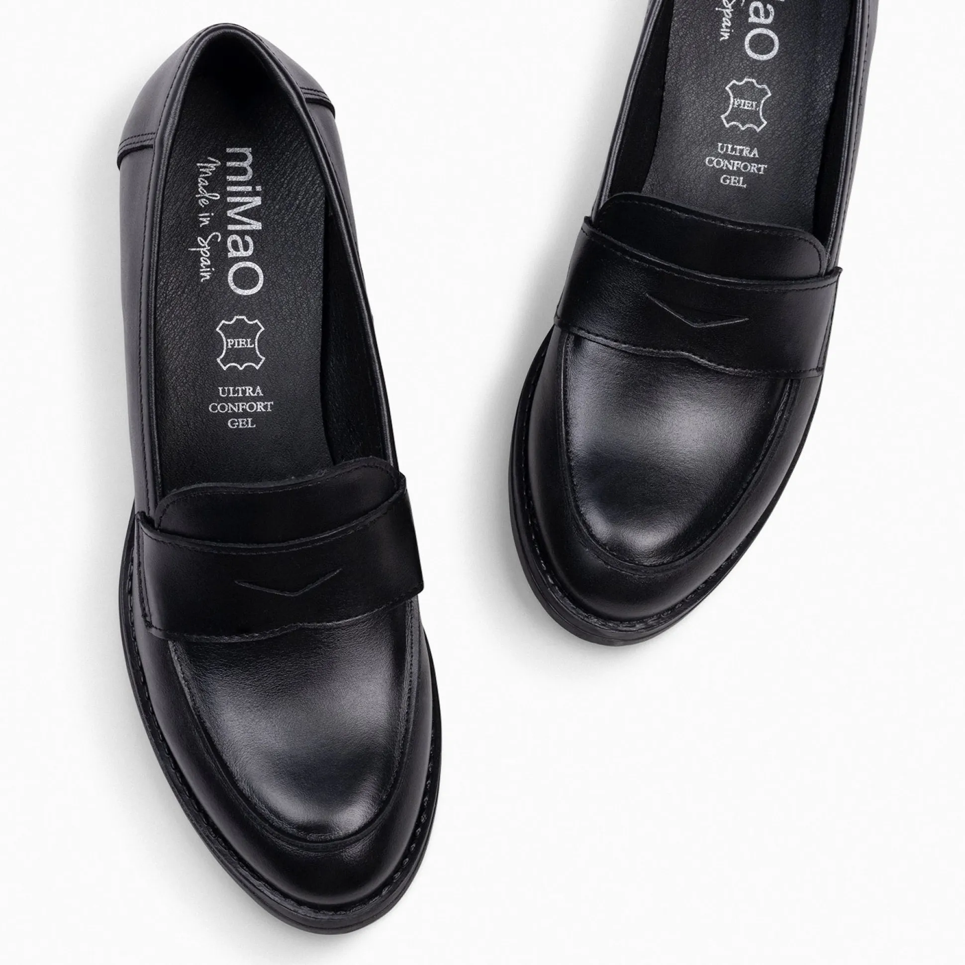 mokka__mocasin_de_napa_co_2.webp Mocasines Y Blucher<miMaO Mokka – Mocasin De Napa Con Tacón Negro