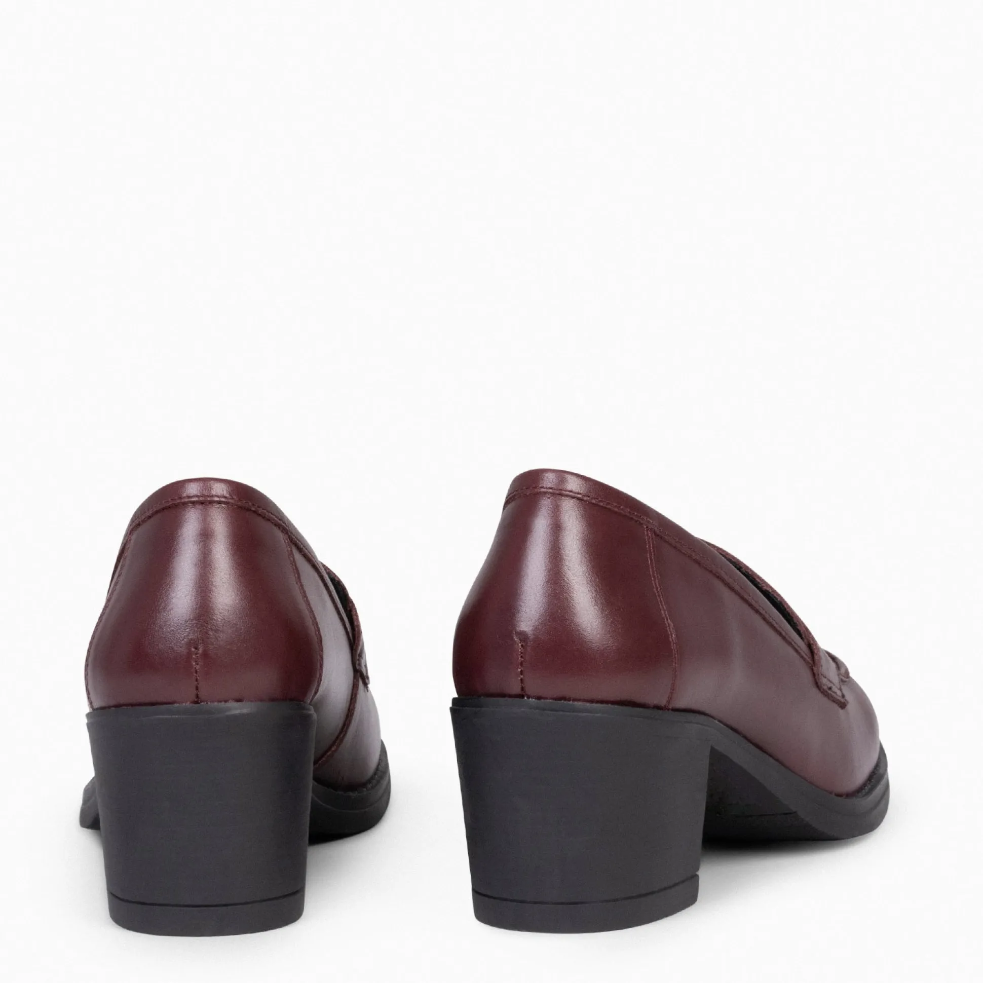 mokka__mocasin_de_napa_co_3-1.webp Mocasines Y Blucher<miMaO Mokka – Mocasin De Napa Con Tacón Burdeos