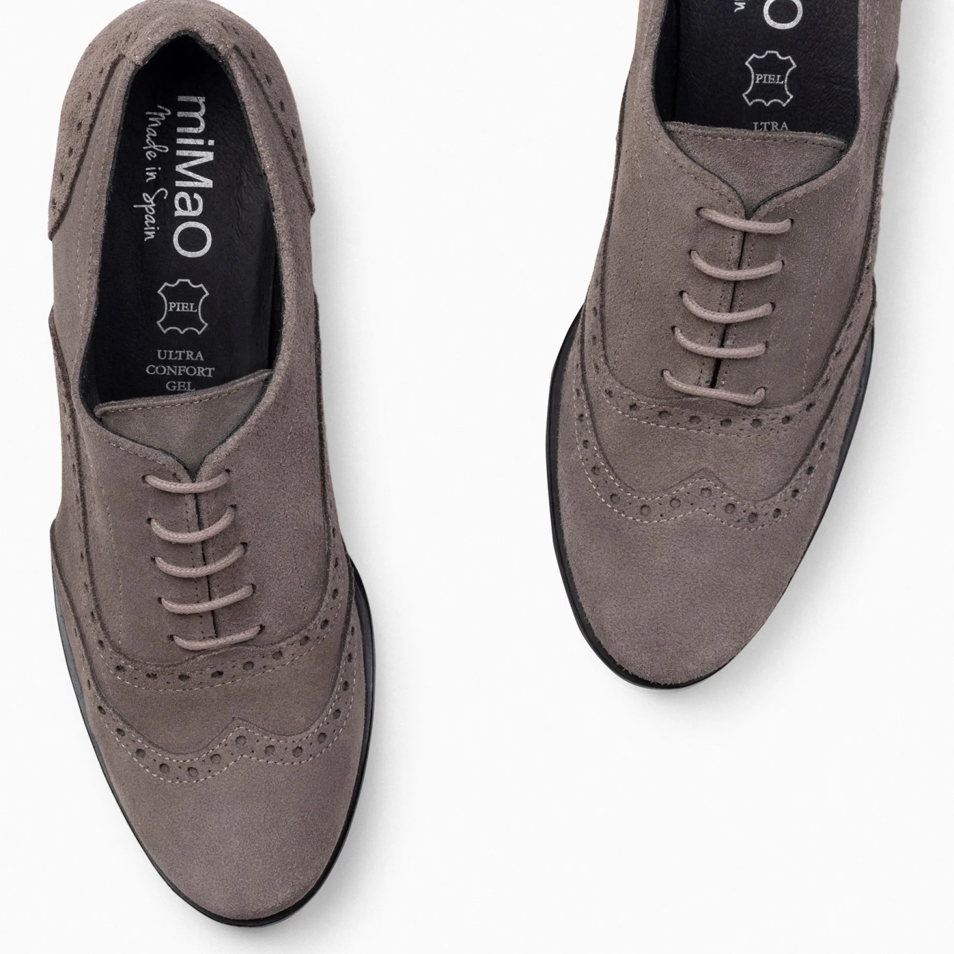 oxford__blucher_de_mujer__2-3.webp Mocasines Y Blucher<miMaO Oxford – Blucher De Mujer Con Tacón Taupe