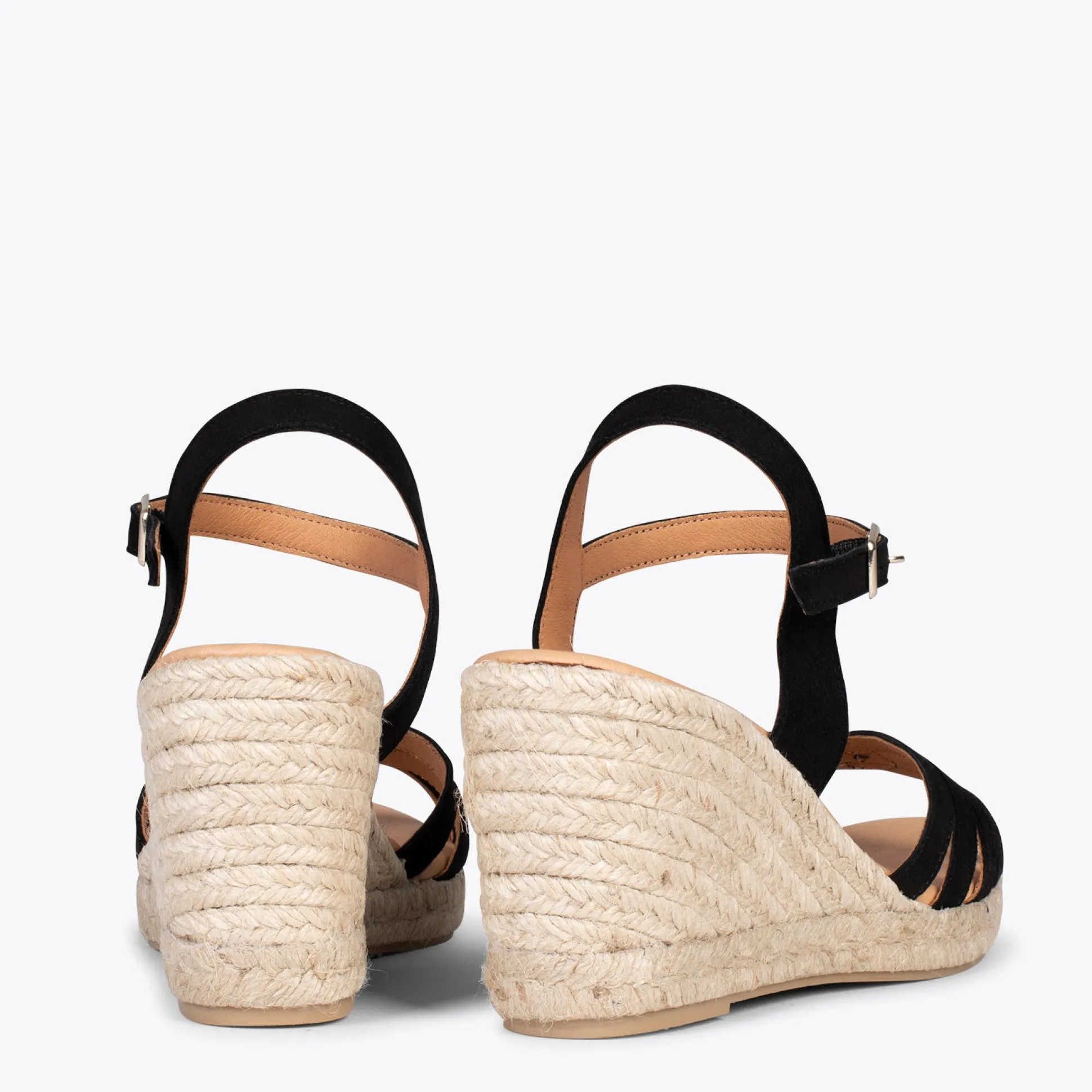 oyambre__sandalias_con_cu_3-1.webp Esparto Y Alpargatas<miMaO Oyambre - Sandalias Con Cuna De Esparto Cangrejera Negro