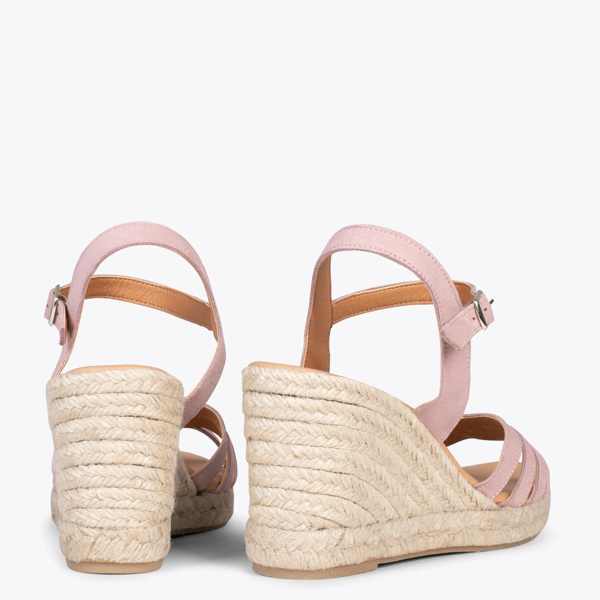 oyambre__sandalias_con_cu_3-3.webp Esparto Y Alpargatas<miMaO Oyambre - Sandalias Con Cuna De Esparto Cangrejera Rosa