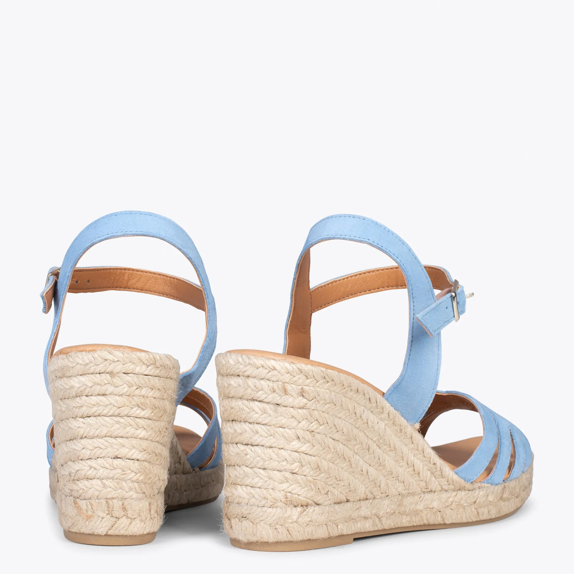 oyambre__sandalias_con_cu_3-7.webp Esparto Y Alpargatas<miMaO Oyambre - Sandalias Con Cuna De Esparto Cangrejera Azul