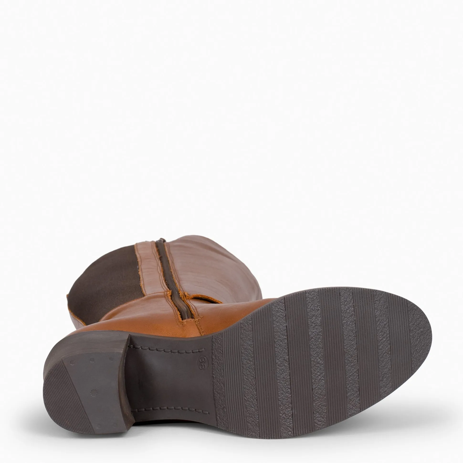sena__botas_de_vestir_con_3-1.webp Botas<miMaO Sena – Botas De Vestir Con Cana Elastica Camel