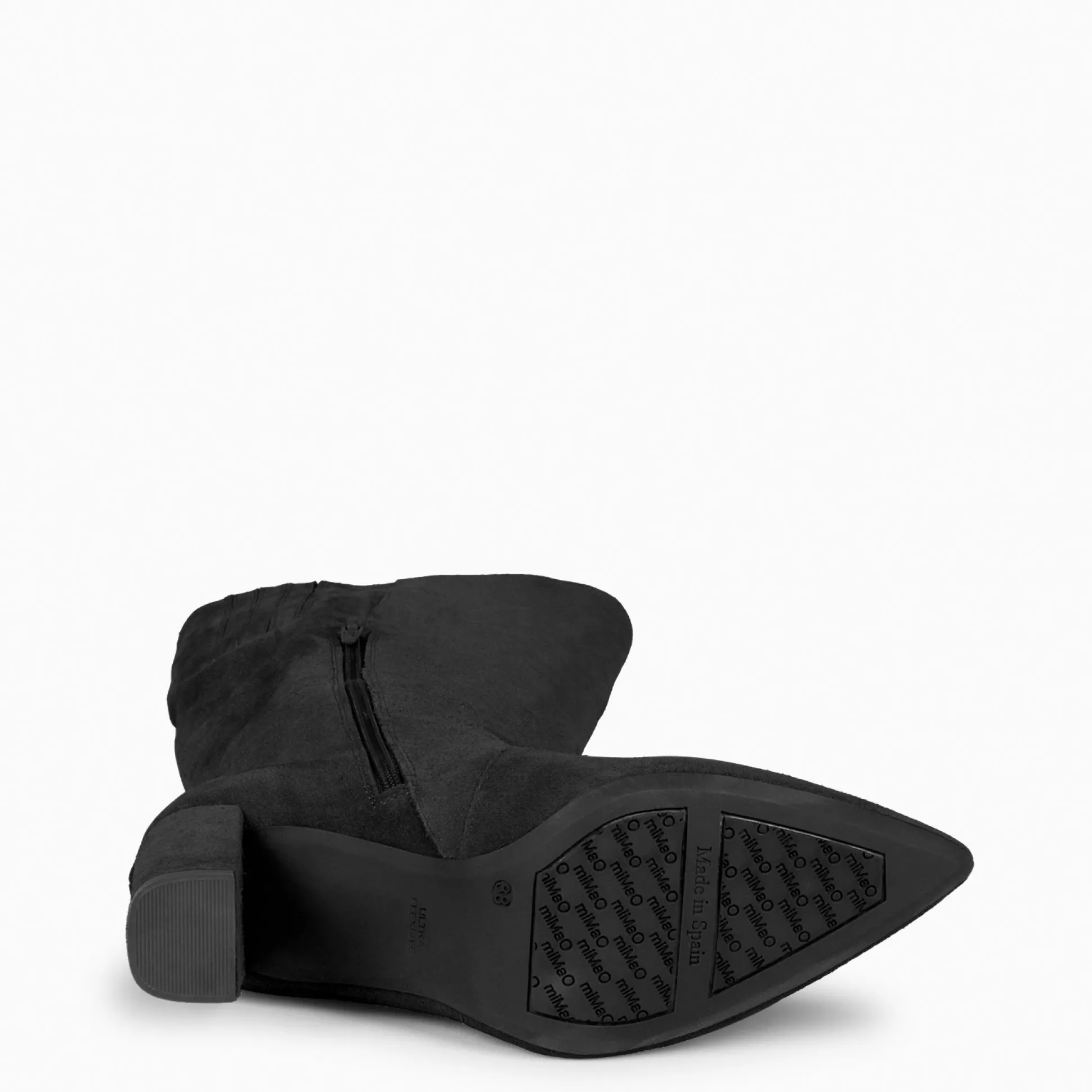 urban__botas_altas_de_tac_3-1.webp Botas<miMaO Urban - Botas Altas De Tacón Con Cremallera Negro