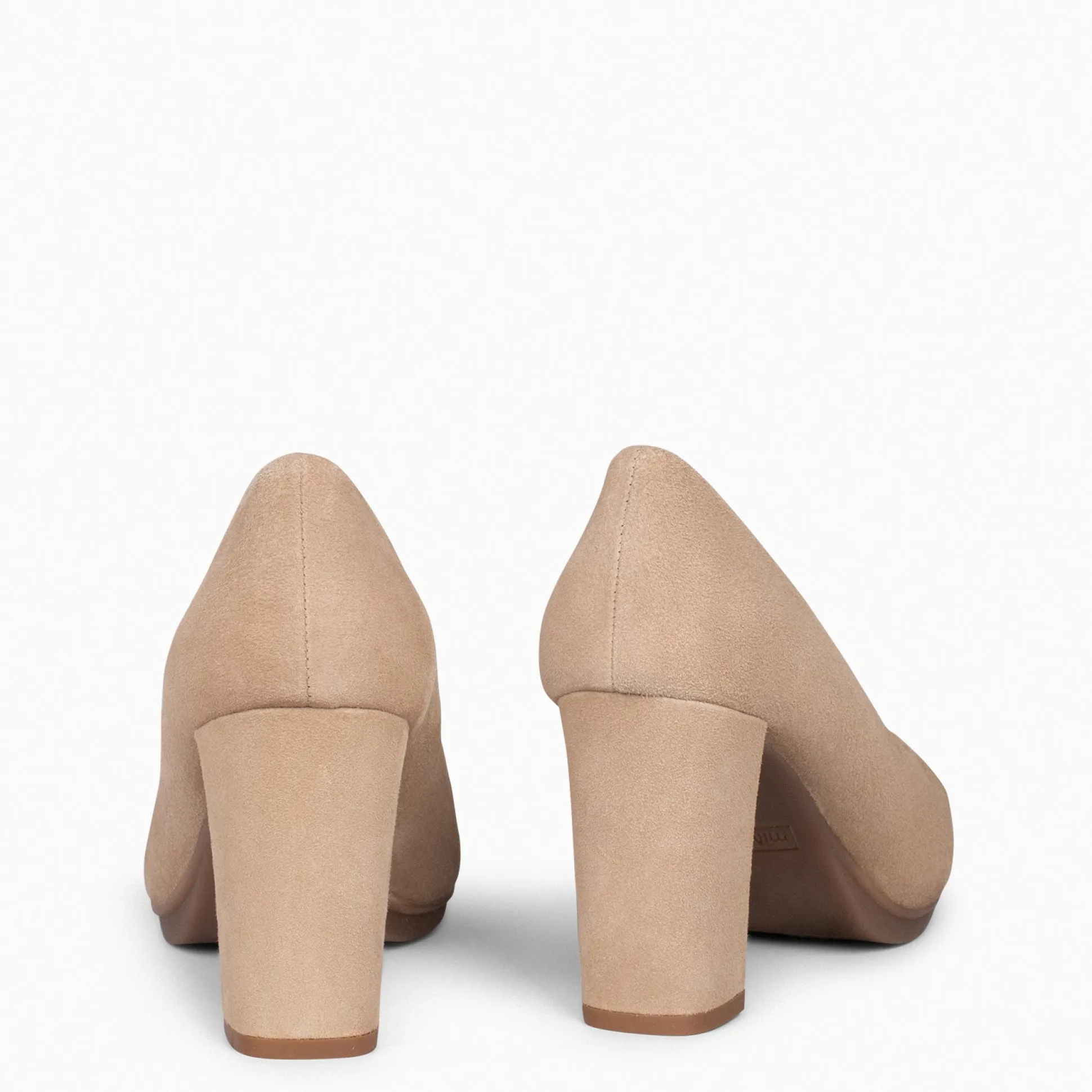 urban__zapatos_de_tacn_al_4-2.webp Urban Zapatos De Tacón<miMaO Urban – Zapatos De Tacón Alto De Ante Beige