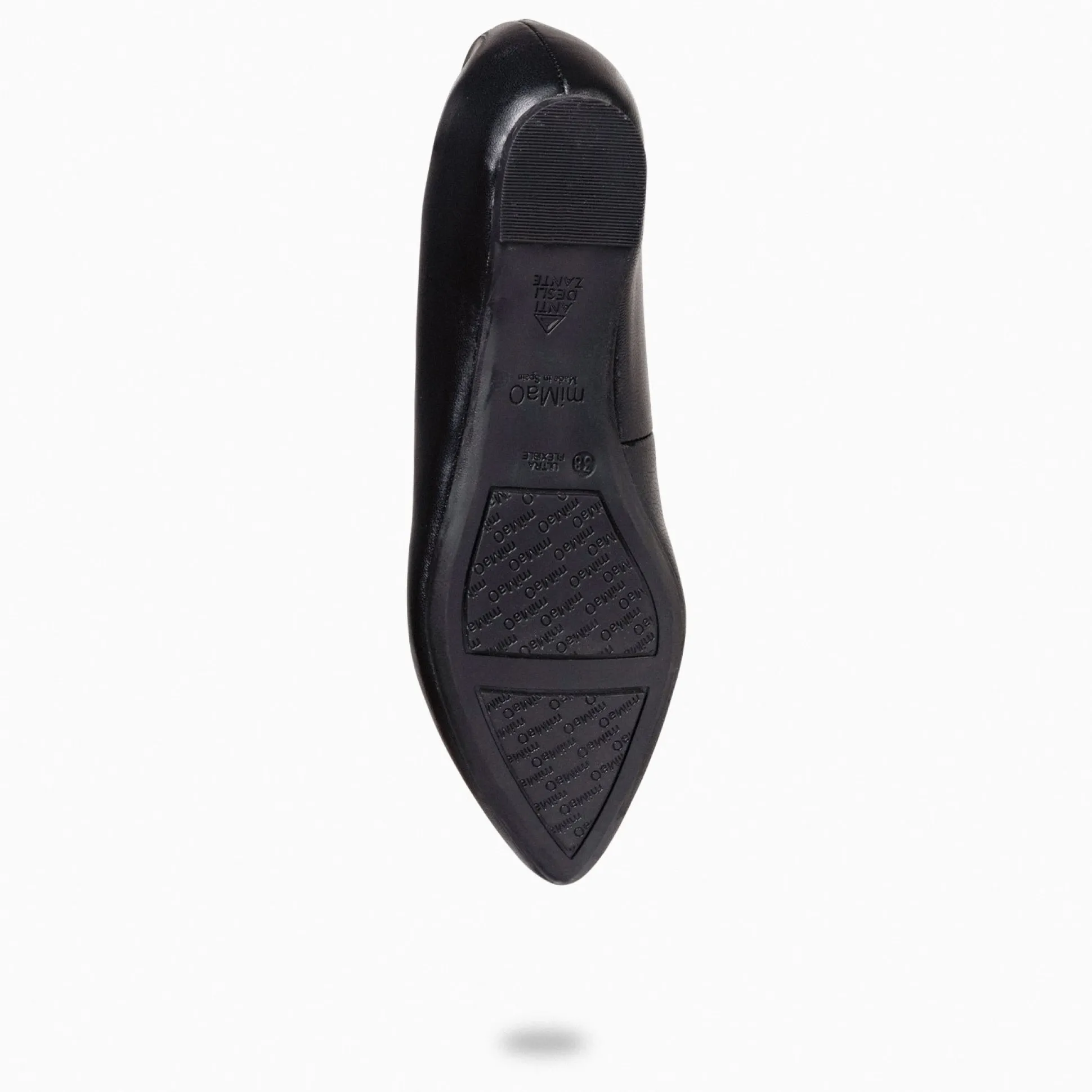 urban_cuna__zapatos_con_c_4-7.webp Cunas Confort<miMaO Urban Cuna - Zapatos Con Cuna Interna Negro
