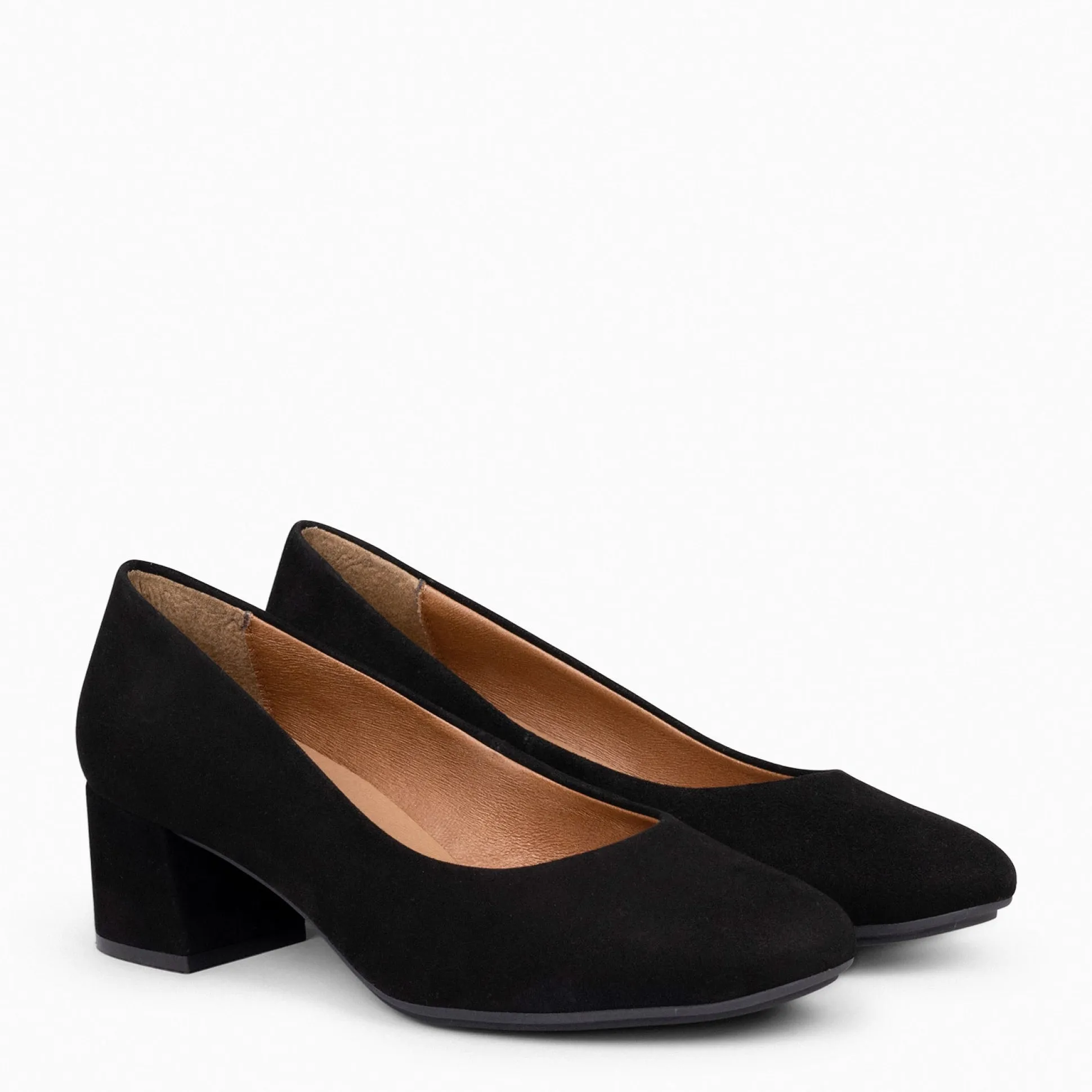 urban_redondo__zapatos_de_1-1.webp Urban Zapatos De Tacón<miMaO Urban Redondo - Zapatos De Tacón Bajo De Ante Negro