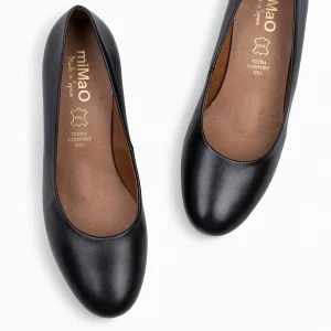 Urban Zapatos De Tacón<miMaO Urban Redondo Salon - Zapatos De Tacón Bajo De Napa Negro