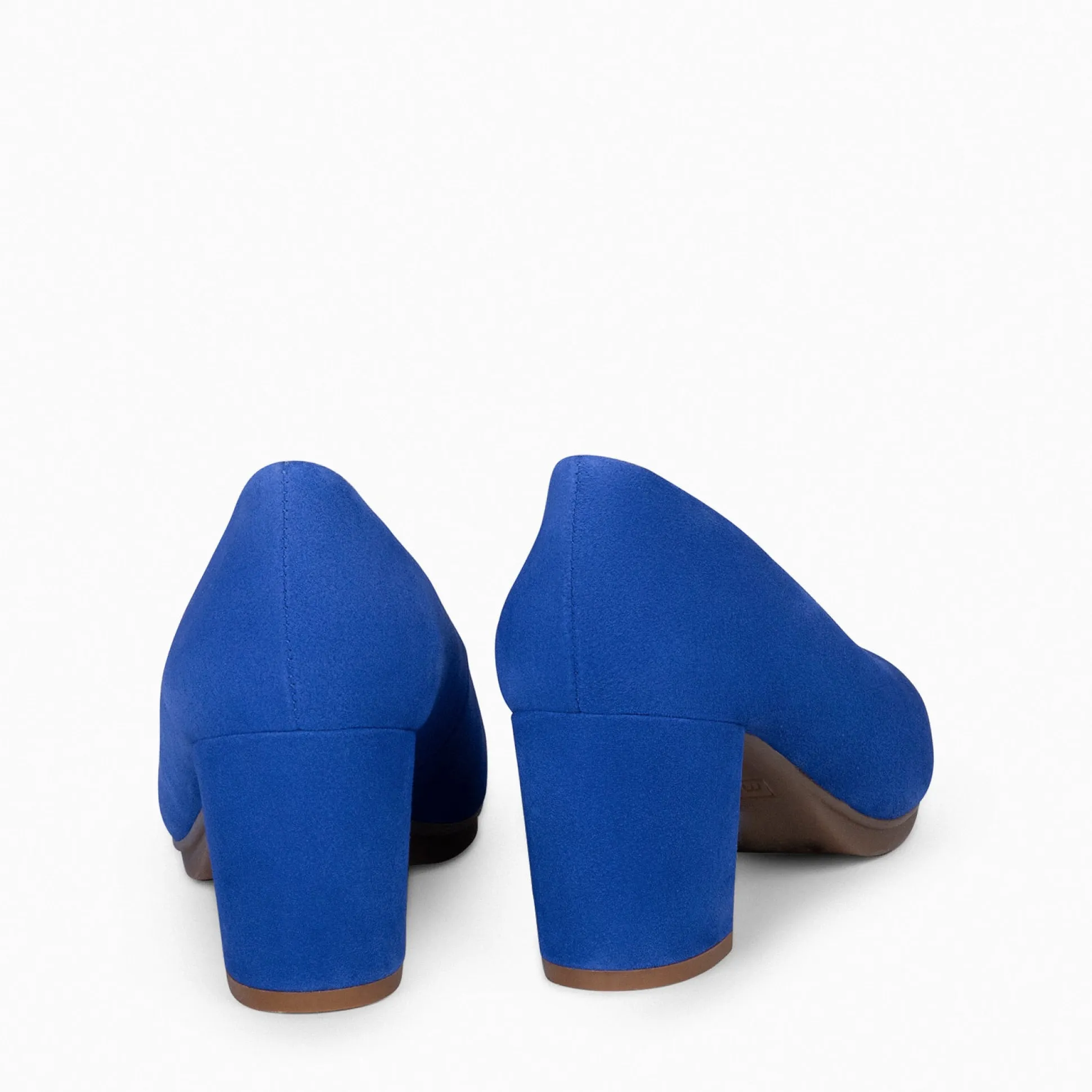 urban_s__zapatos_de_tacn__3-18.webp Urban Zapatos De Tacón<miMaO Urban S – Zapatos De Tacón Medio De Ante Azul Electrico