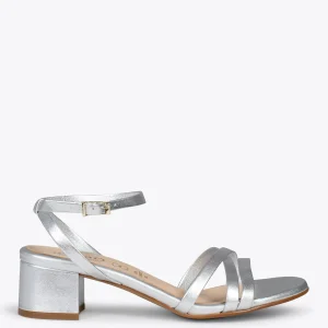 Sandalias De Tacón<miMaO Viena - Sandalias De Tiras Finas Y Tacón Bajo Plata