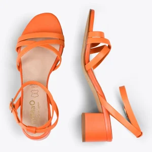 Sandalias De Tacón<miMaO Viena - Sandalias De Tiras Finas Y Tacón Bajo Naranja