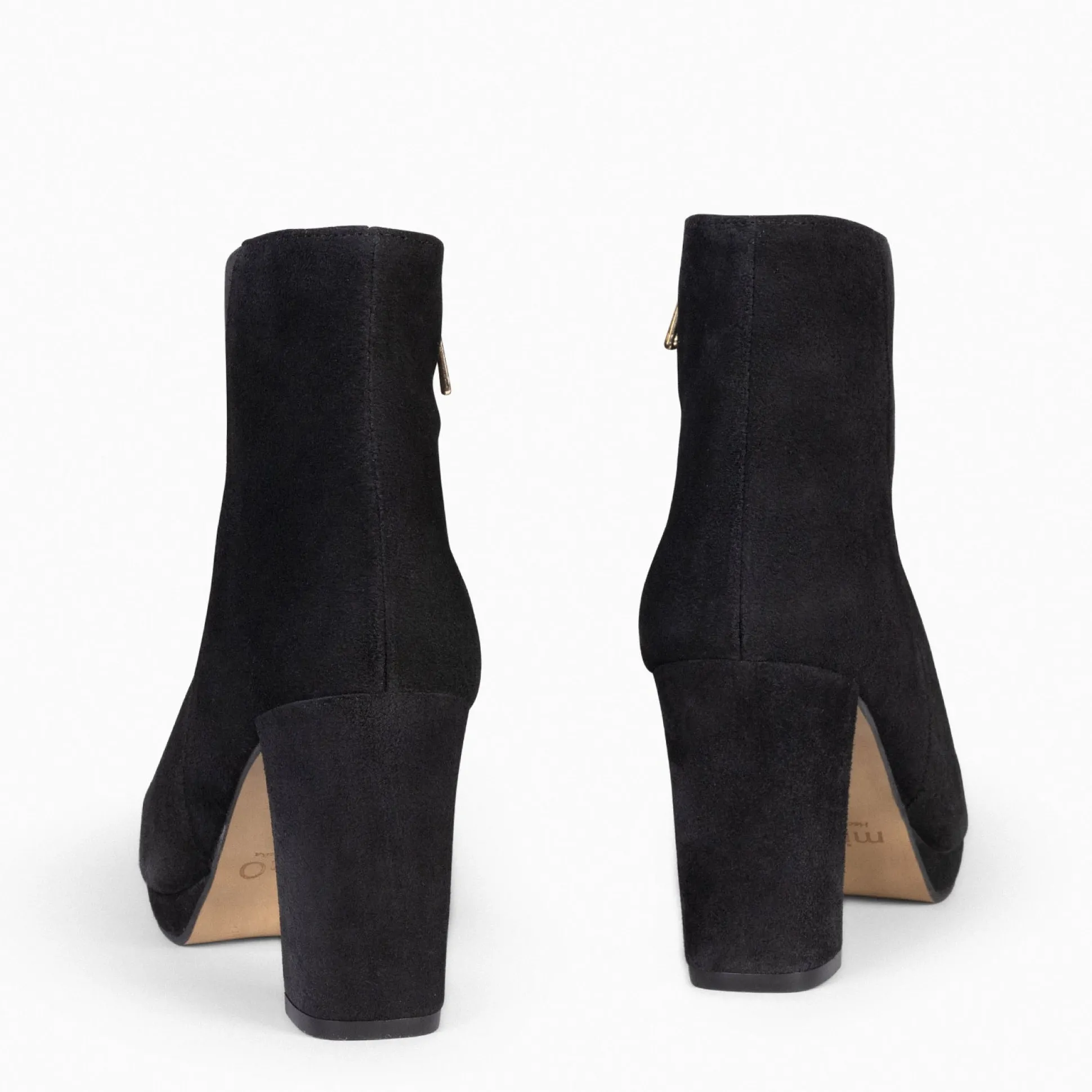 witten__botin_con_platafo_2.webp Botines De Mujer<miMaO Witten - Botin Con Plataforma Negro