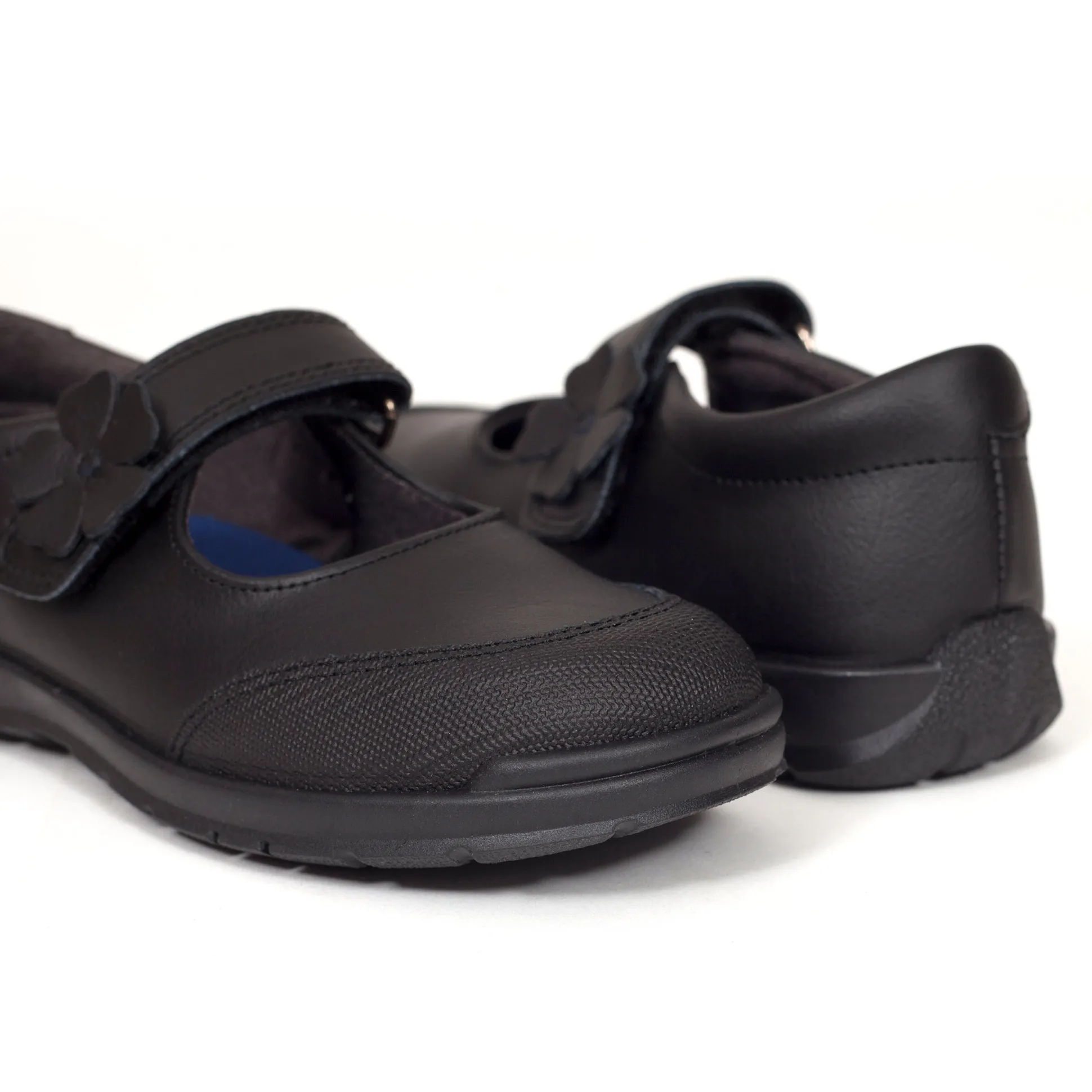 zapatos_colegiales_nina_m_3-1.webp Zapato<miMaO Zapatos Colegiales Nina "Merceditas" Con Flor En Piel Negro